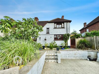 4 bedroom End Terrace House for sale
