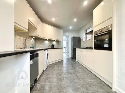 Park Road, 3 bedroom Semi Detached House to rent, &pound;1,950 pcm