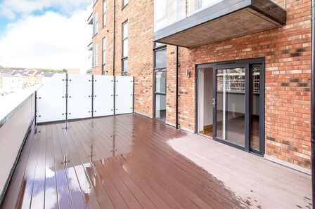 1 bedroom Flat for sale