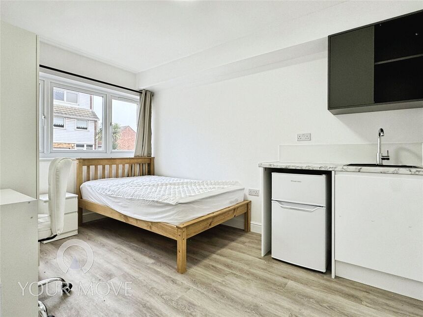 Main image of 1 bedroom Room to rent, Waid Close, Dartford, Kent, DA1