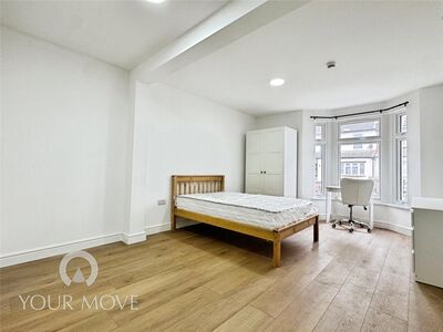 1 bedroom Room to rent