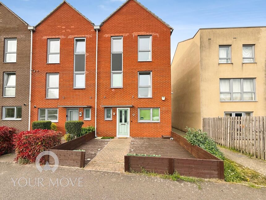 5 bedroom End Terrace House for sale