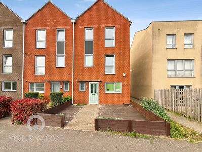 5 bedroom End Terrace House for sale