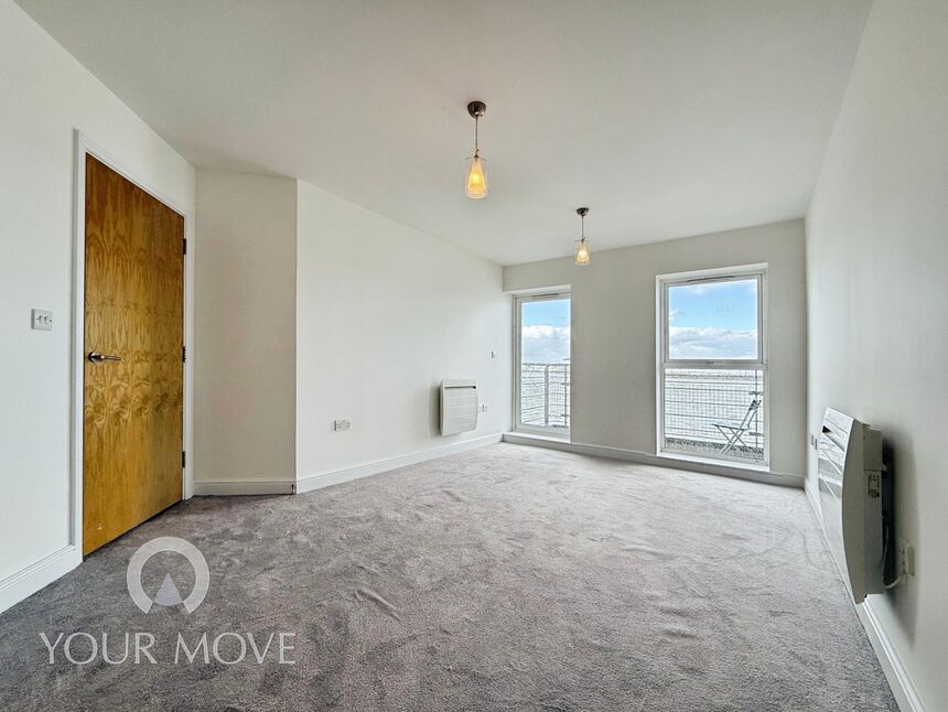 2 bedroom Flat for sale