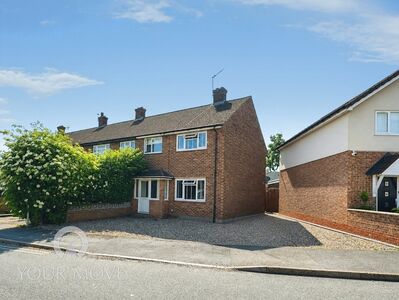 Hillhouse Road, 3 bedroom End Terrace House for sale, &pound;400,000