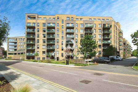 James Smith Court, 1 bedroom Flat for sale, &pound;235,000