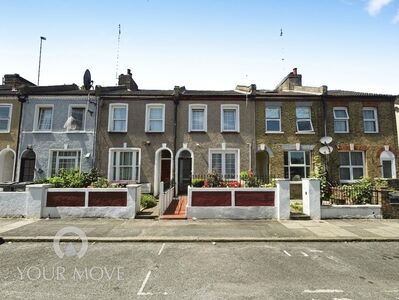 Spring Vale North, 3 bedroom Mid Terrace House for sale, &pound;375,000