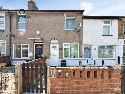 St. Albans Road, 2 bedroom Mid Terrace House for sale, &pound;300,000