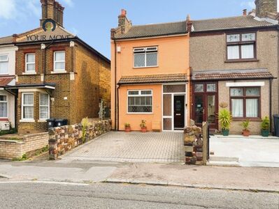 3 bedroom End Terrace House for sale