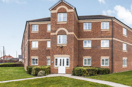 2 bedroom  Flat to rent