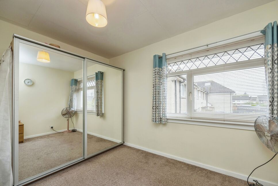 3 bedroom Semi Detached House for sale, Grange Crescent East