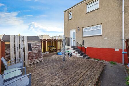 2 bedroom End Terrace House for sale