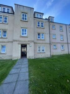 Burnbrae Terrace, 1 bedroom  Flat to rent, £850 pcm