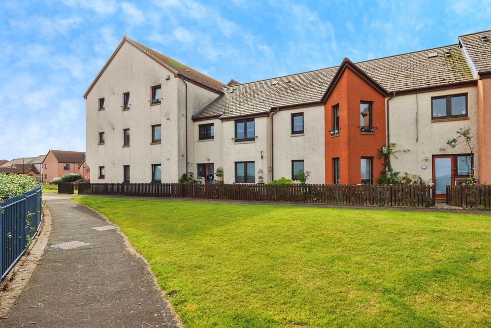 Main image of 2 bedroom Flat for sale, The Promenade, Port Seton, East Lothian, EH32