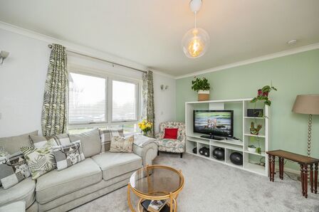 2 bedroom  Flat for sale