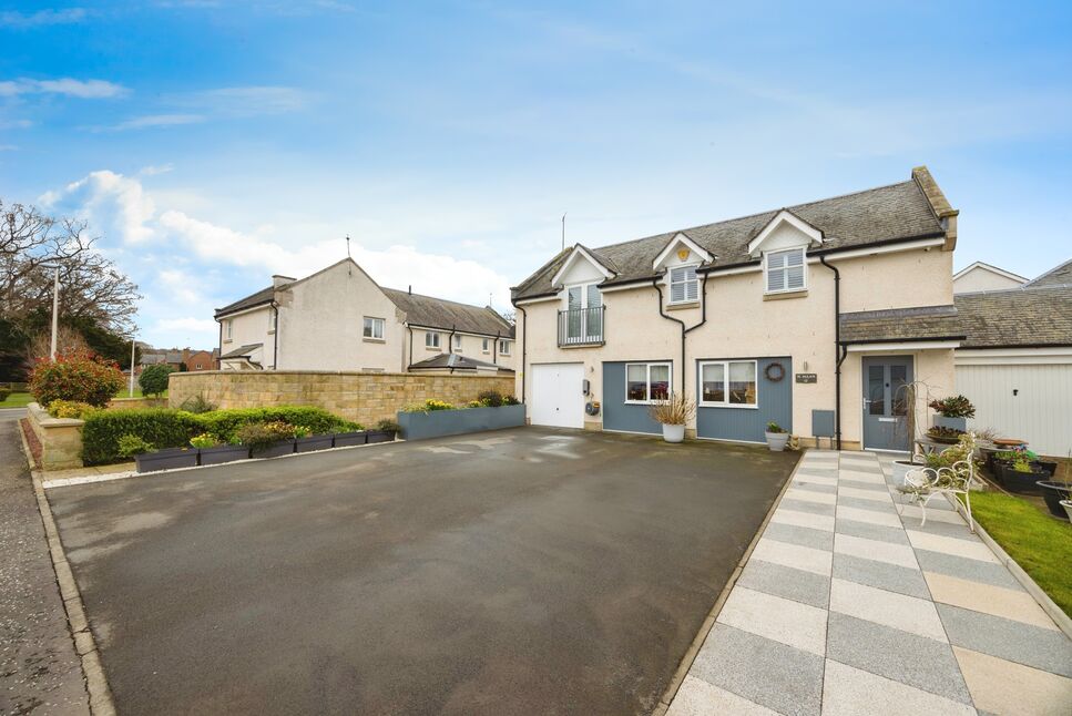 1 bedroom Detached House for sale