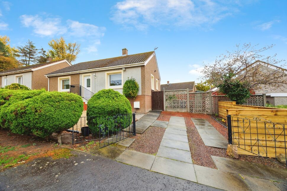 Main image of 2 bedroom Detached Bungalow for sale, Suttieslea Crescent, Newtongrange, Midlothian, EH22