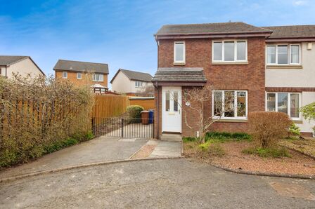 3 bedroom End Terrace House for sale