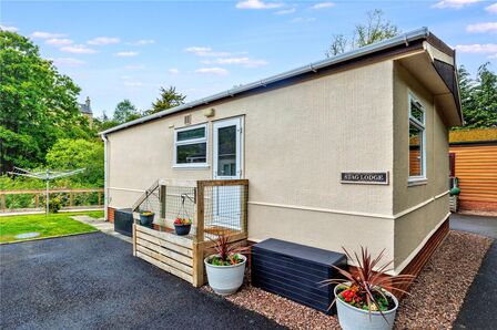 2 bedroom Detached Property for sale