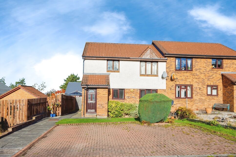 Main image of 2 bedroom  Flat for sale, Mactaggart Loan, Newtongrange, Midlothian, EH22