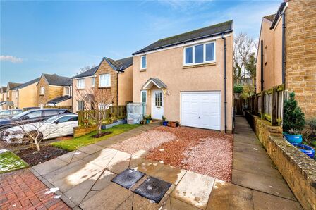 Whitehouse Crescent, 3 bedroom Detached House for sale, &pound;275,000