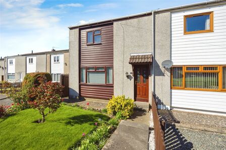 2 bedroom End Terrace House for sale