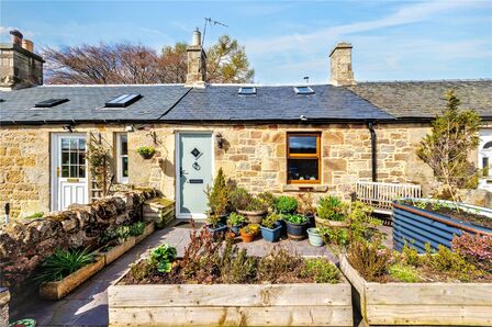 2 bedroom Mid Terrace Bungalow for sale