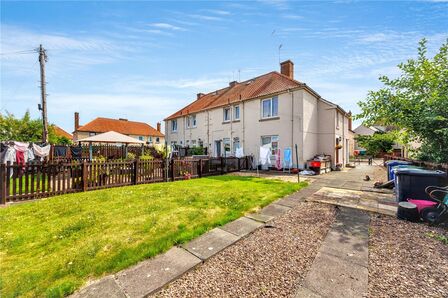 3 bedroom Flat for sale