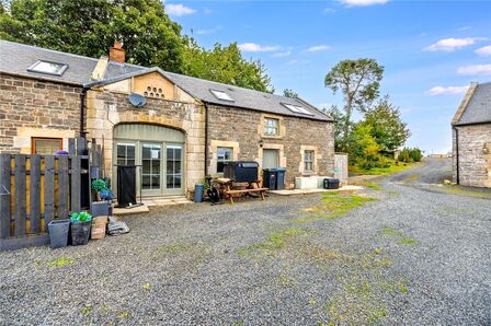 2 bedroom End Terrace House for sale