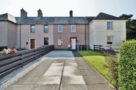 3 bedroom Mid Terrace House for sale