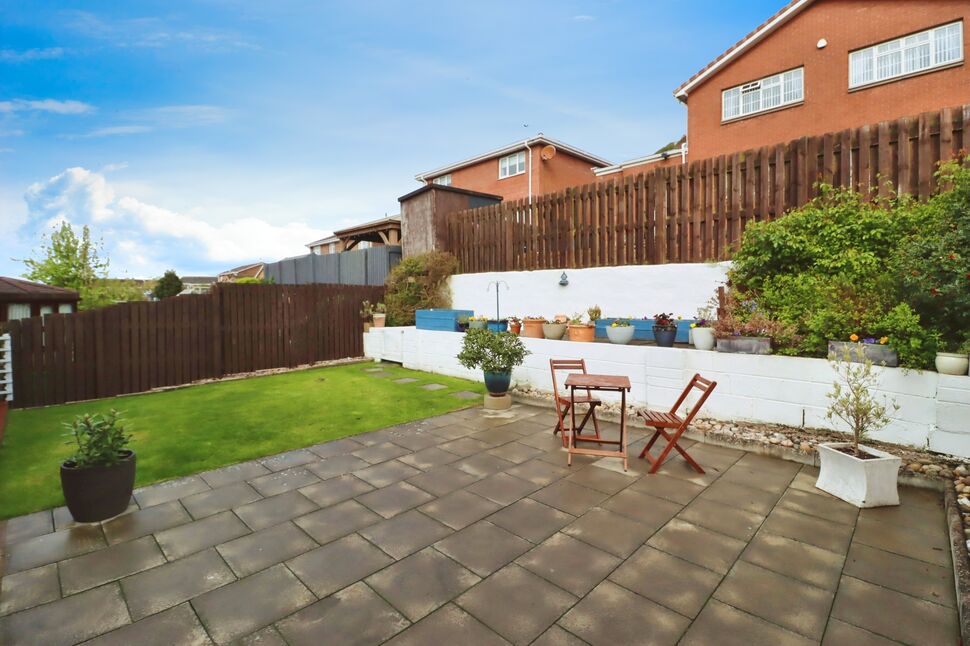 3 bedroom Semi Detached House for sale, Russell Grove, Burntisland, KY3