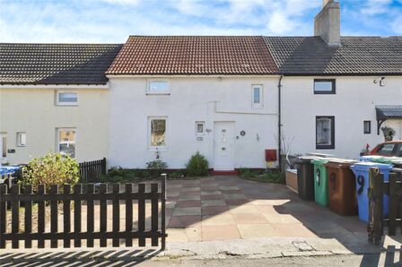 2 bedroom Mid Terrace House for sale