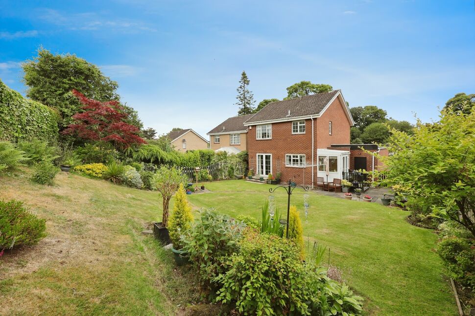 Main image of 3 bedroom Detached House for sale, Glamis Gardens, Dalgety Bay, Fife, KY11