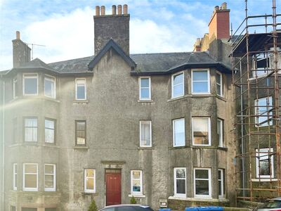 1 bedroom  Flat for sale