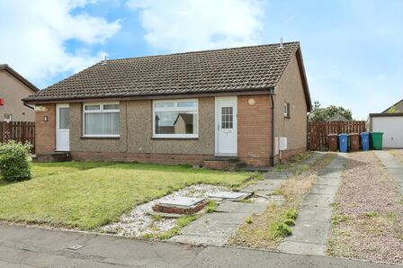 1 bedroom Semi Detached Bungalow for sale
