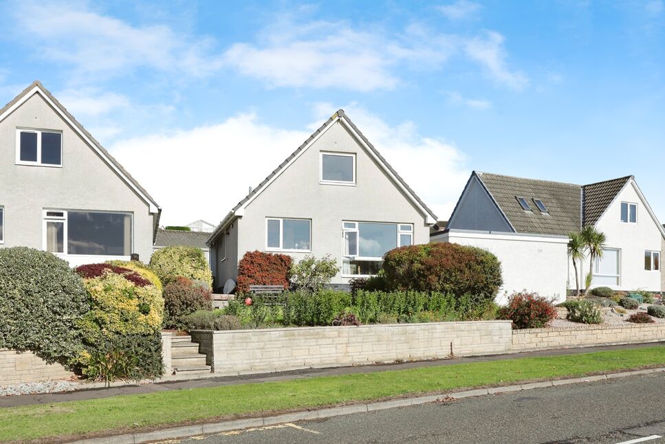 Main image of 4 bedroom Detached House for sale, Pinnel Place, Dalgety Bay, Fife, KY11