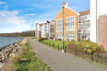 2 bedroom  Flat for sale