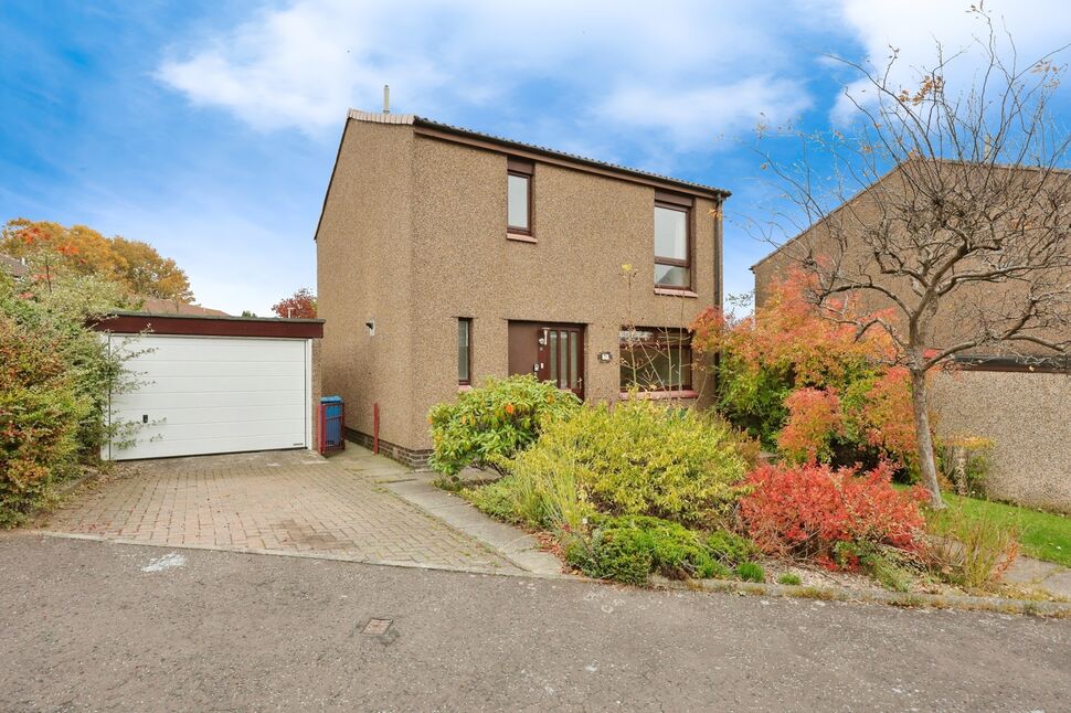 Main image of 3 bedroom Detached House for sale, Meadowfield, Dalgety Bay, Fife, KY11