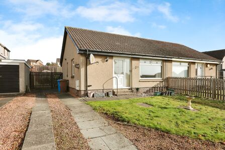 2 bedroom Semi Detached Bungalow for sale