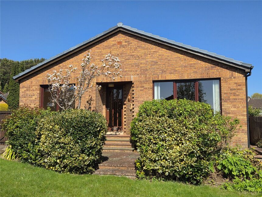 Main image of 3 bedroom Detached Bungalow to rent, Craigdimas Grove, Dalgety Bay, Fife, KY11