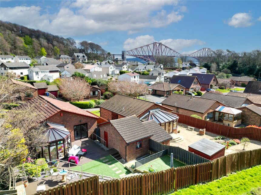 Main image of 3 bedroom Detached Bungalow for sale, Ferry Barns Court, North Queensferry, Fife, KY11
