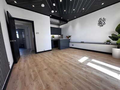 Glebe Place, 1 bedroom Flat to rent, &pound;765 pcm
