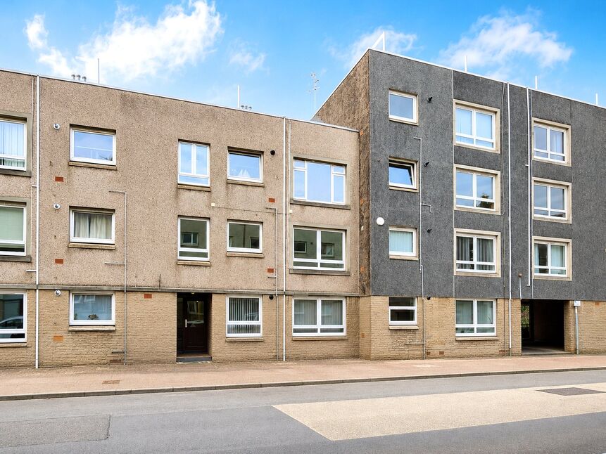 Main image of 2 bedroom Flat for sale, High Street, Kinghorn, Fife, KY3