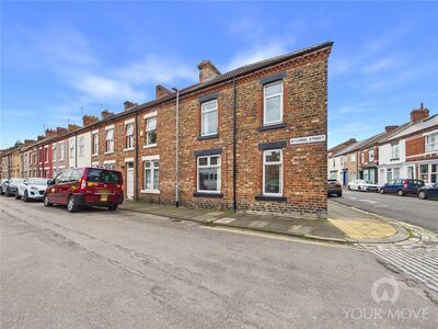 Outram Street, 2 bedroom Mid Terrace House to rent, &pound;725 pcm