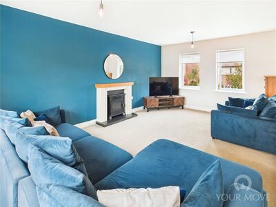 George Stephenson Drive, 4 bedroom End Terrace House for sale, £290,000
