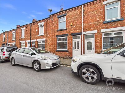 2 bedroom Mid Terrace House to rent