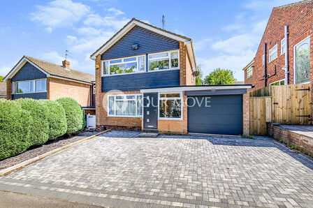 Barnes Road, 3 bedroom Detached House to rent, £1,250 pcm
