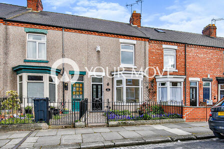 2 bedroom Mid Terrace House to rent
