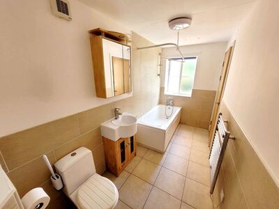 Darlington, 2 bedroom  Flat for sale, £100,000
