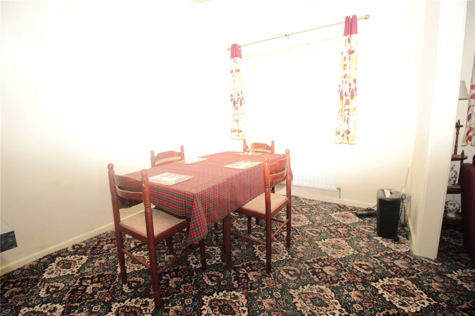 3 bedroom Semi Detached House for sale, The Spinney, Middleton St. DL2 £150,000